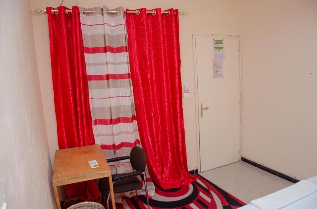 Ker Adja Appartement Ziguinchor Buitenkant foto